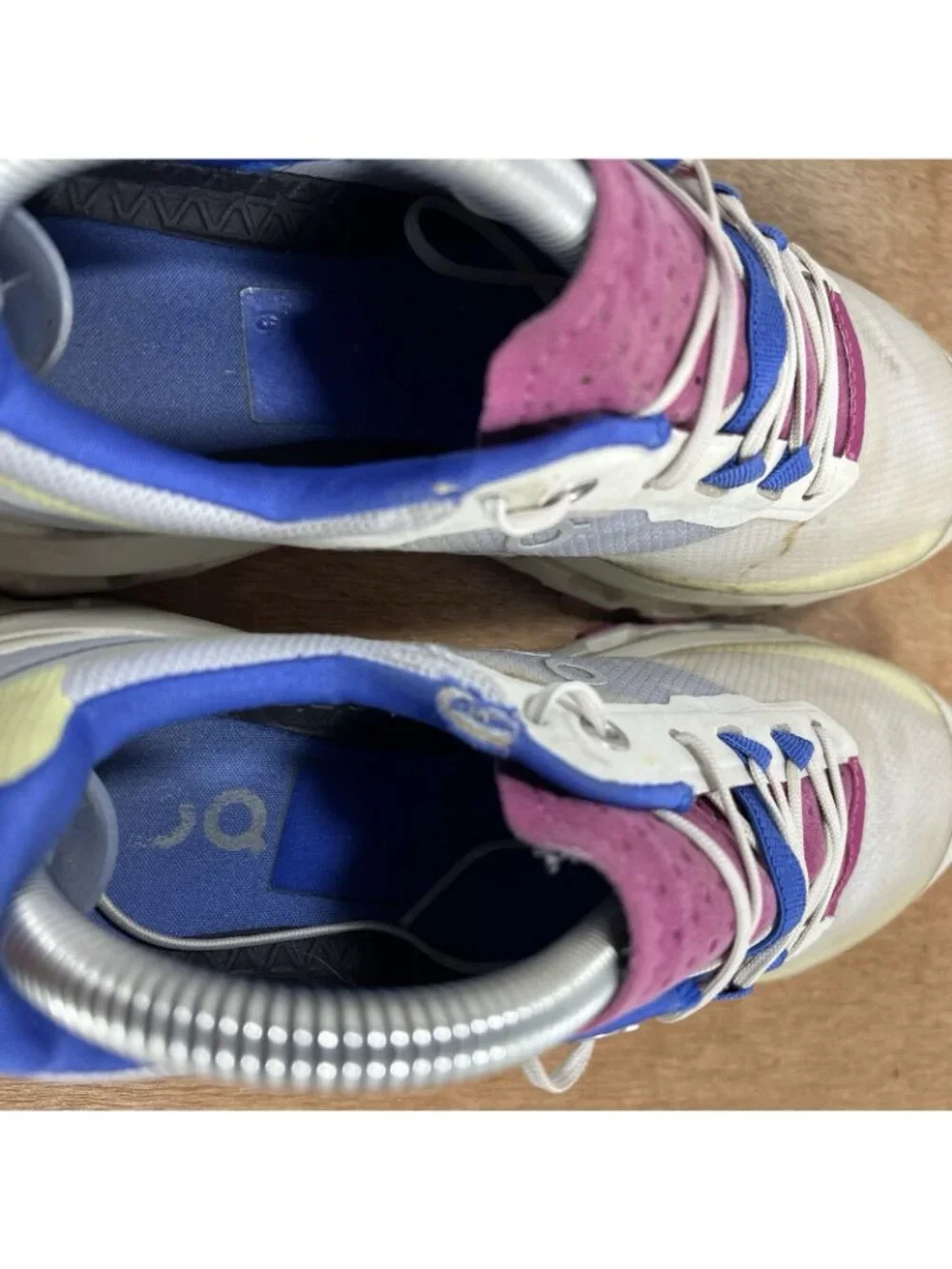 On Cloudvista Women's Size 8.5 Heather Rhubarb Trail Running Shoes Sneakers